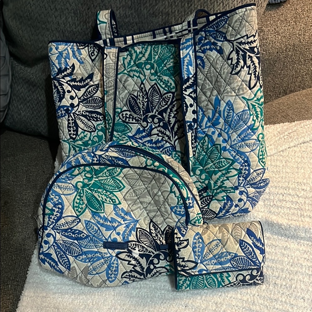 Vera Bradley Floral Quilted Women's Bag Set - Blue and Green